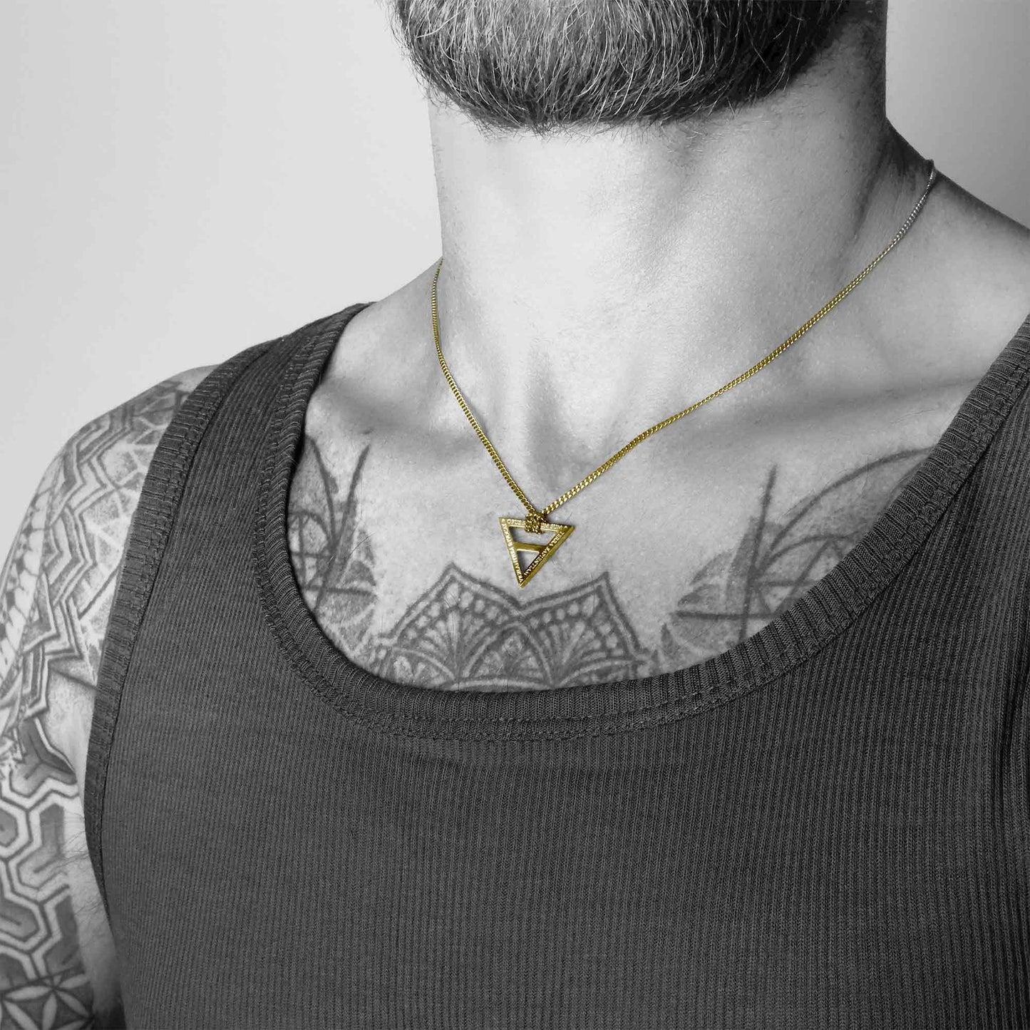 EARTH ALCHEMIST NECKLACE WITH CHAIN - GOLD