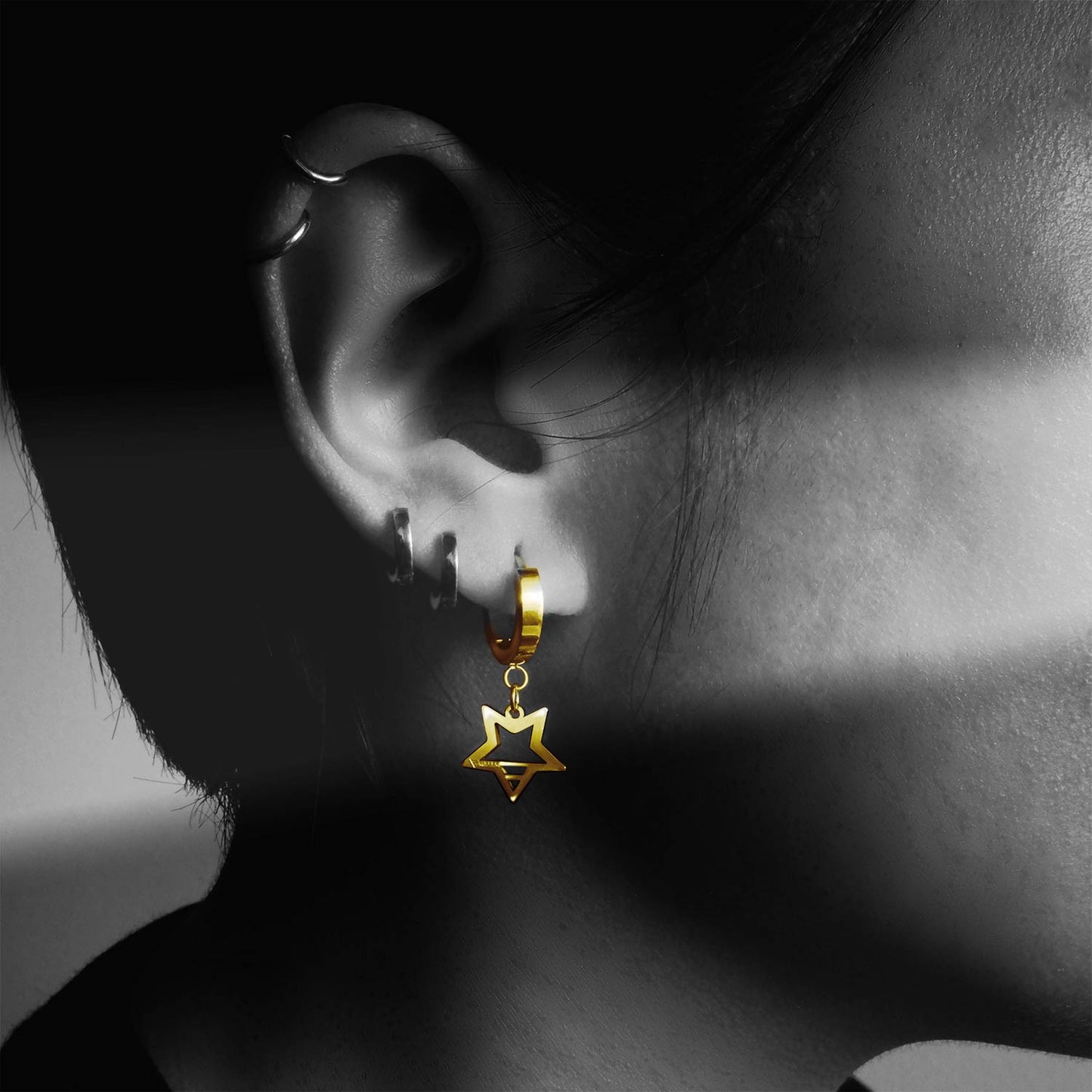 STAR EARRINGS - GOLD