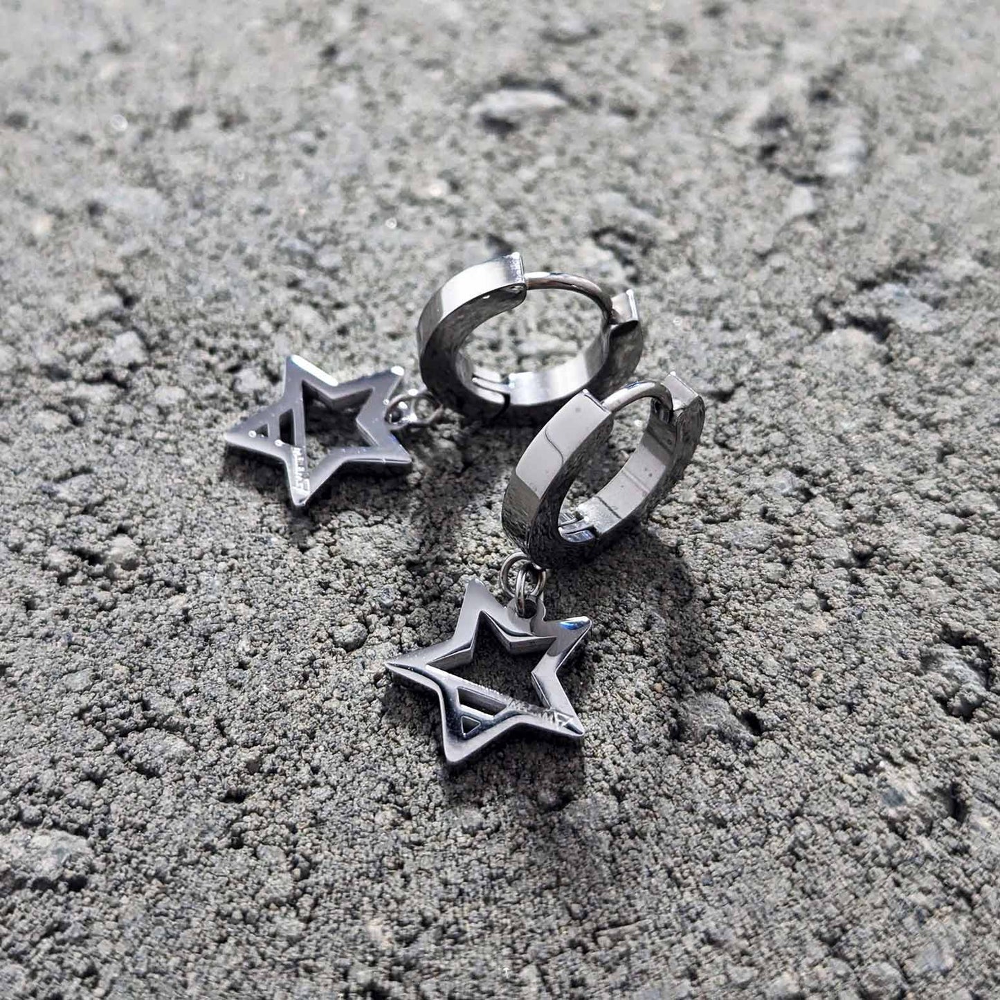 STAR EARRINGS - SILVER