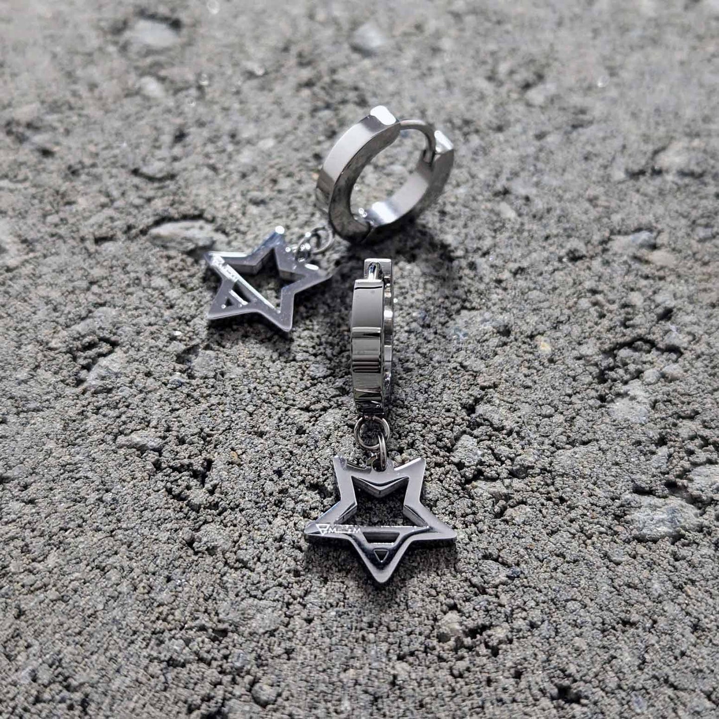 STAR EARRINGS - SILVER