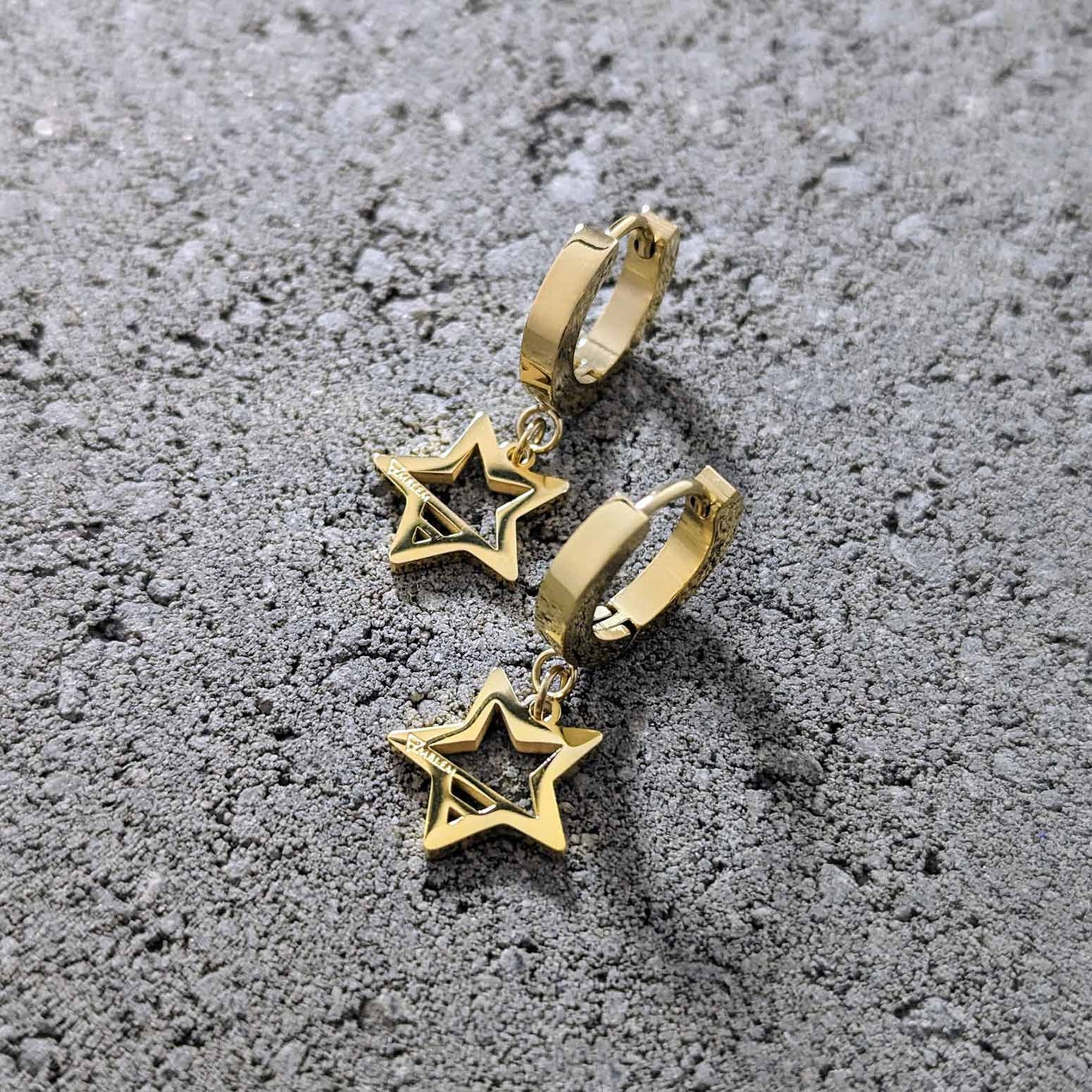 STAR EARRINGS - GOLD