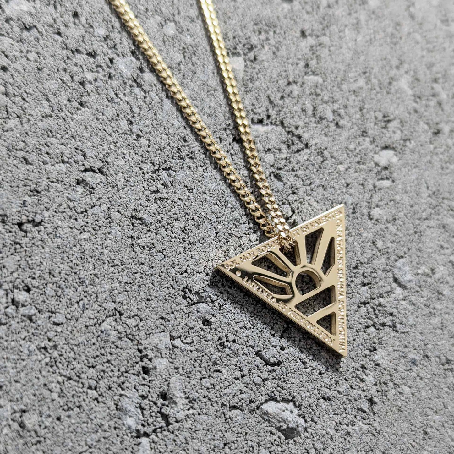 SUN NECKLACE WITH CHAIN - GOLD